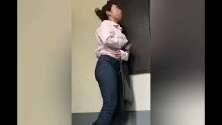 Japanese Girl Farting in Jeans