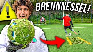 DER SCHMERZHAFTESTE BALL ALLER ZEITEN! "Brennnessel Ball*