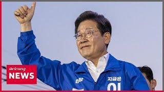 DP's Lee casts vote in Seoul's Sinchon; campaigns in capital, seeking support amid early voting