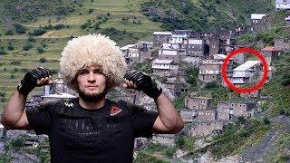 How does Khabib Nurmagomedov live and how much he earns