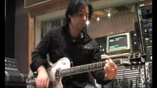 Chris Stalder plays with Duesenberg Guitars  Starplayer TV