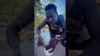 The first time the African indigenous people saw ice, it was just too funny#funny#comedy #humor#show