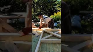 Пристраиваем к даче веранду. Полное видео на канале