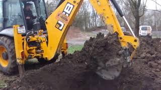 JCB 4CX