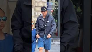 【邓超】巴黎路透，网友偶遇#邓超 #孙俪 一家巴黎吃火锅️