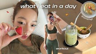 what i eat in a day  how i stay fit as someone who CAN'T cook (simple meals)