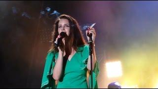 Lana Del Rey - Old Money - FIRST Time Live (Vida Festival, Barcelona)