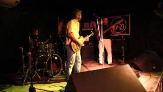 Parisienne Walkways Gary Moore-COVER   Garri Pat  Live