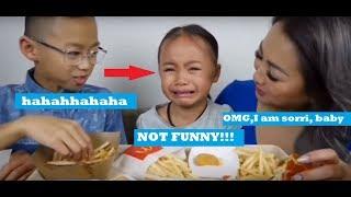 Nicholas and Mom from N.E Let’s Eat SCARED Emma. She Began To Cry | Read Des