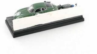 Aston Martin DB4 GT Pitstop Diorama Le Mans 1961 1:43 Scale Model