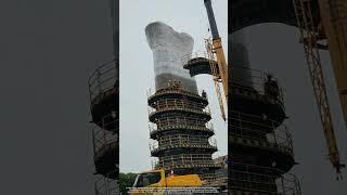 Steel Bridge Pier Formwork Dismantling : Crane & Workers in Action