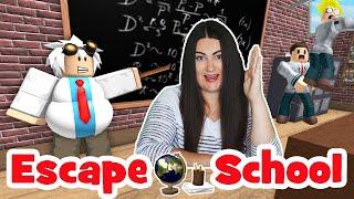 НОВЫЙ Побег из Школы Escape School Obby! (NEW) Roblox