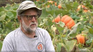Wisconsin Giant Pumpkin Growers chairperson Jim Ford shares gourd secrets