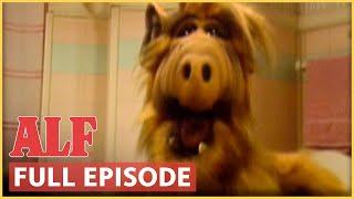 "La Cucaracha" | ALF | FULL Episode: S1 Ep25