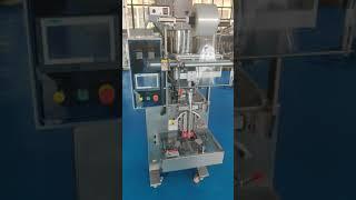 Упаковка жидкости на вертикальной упаковочной машине / Liquid packaging  vertical packaging machine