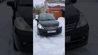 Nissan Tiida хэчбек норм смотрится  вид имеет 