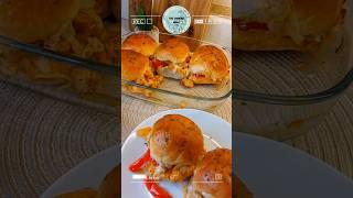 Cheesy Chicken Sliders #snackfoodies #chickenrecipe
