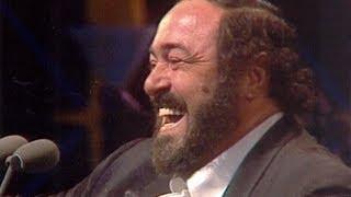 Luciano Pavarotti - 'O sole mio and speech (1998)