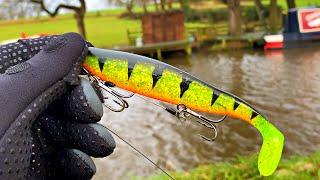 ️ WINTER Lure fishing for Pike - A SURPRISE AT NIGHT (Lancaster canal)