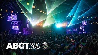 Above & Beyond feat. Zoë Johnston 'Sahara Love' (Jason Ross Remix) (Live at #ABGT300 Hong Kong) 4K