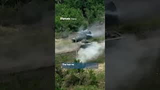 Ukrainian M2 Bradley and Russian BTR-82 face off in close-range clash