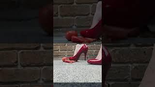 Charlotte vs. Tomatoes: Splattering Rotten Tomatoes in Red High Heels