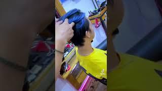 Hairlight warna biru di rambut pria #rkbarbershop boyolali & klaten