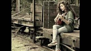 Lara Abou Hamdan - راجعين (we'll be back)