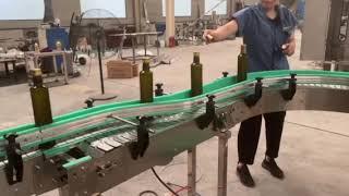 Fully automatic olive oil filling line 3-in-1 air blow filling, sealing, rubber cap labeling