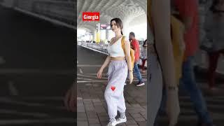 Hot Giorgia Andriani Spotted At Mumbai Airport|#giorgiaandriani #shorts #theparf