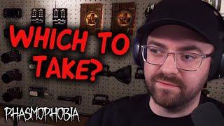 Which Equipment To Take In FIRST | Phasmophobia