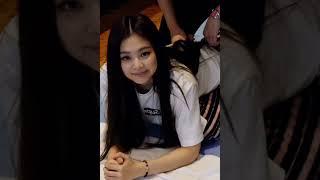 Jennie doing workout