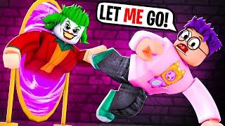 Can We Escape THE JOKER In This ROBLOX STORY?! (STORY!)