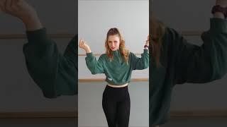 LOOK OUTSIDE VS LOOK ON TRAINING #workout #workfromhome #workoutmotivation