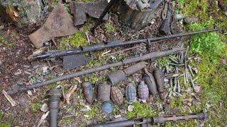 Weapons and interesting finds like new under moss ! ww2 metal detecting