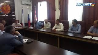 Вячеслав Карпов рассказал, почему на кладбище мусор