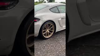 Porsche Cayman GT4 SIDEWAYS