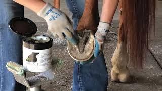 Miranda Fior demonstrates how to apply Pure Sole Mud