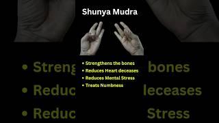 Shunya Mudra - powerful mudra #meditation #yoga #yogaforbeginners #vertigo #stressrelief #yogalife