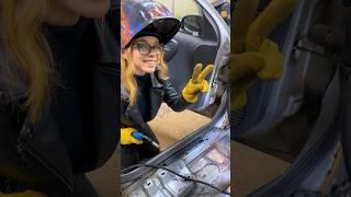 Сварка кузовщины! Девушка-сварщик ‍ #наташкаплюс #shorts