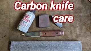 looking after carbon steel knives