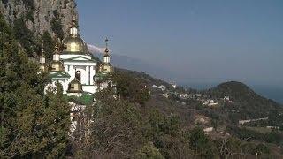 Uncertain future for Crimea's tourist industry