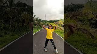 shaky shaky #shorts #ytshorts #dance #cute #song