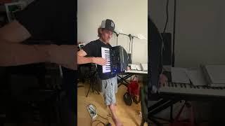 Neil Trying Out the NEW Roland FR-1X V-Accordion!