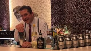 Exotische Gin Eskalationen in einem klassischen 20th Century Cocktail