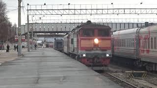 2TЭ10УT 0007 Train 6649 07 30 ТЫНДА Лопча Departing Tynda on Load1 and a truck 10 MAY 2019 00003