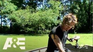 Billy the Exterminator: Billy's Story | A&E