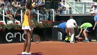 Ball boy passes out during the Italian Open