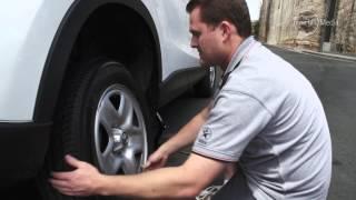 How to Change a Car Tyre | Drive.com.au