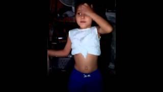 Sara la bailarina de 4 años